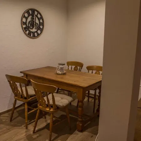 Gundelsheim Apartment